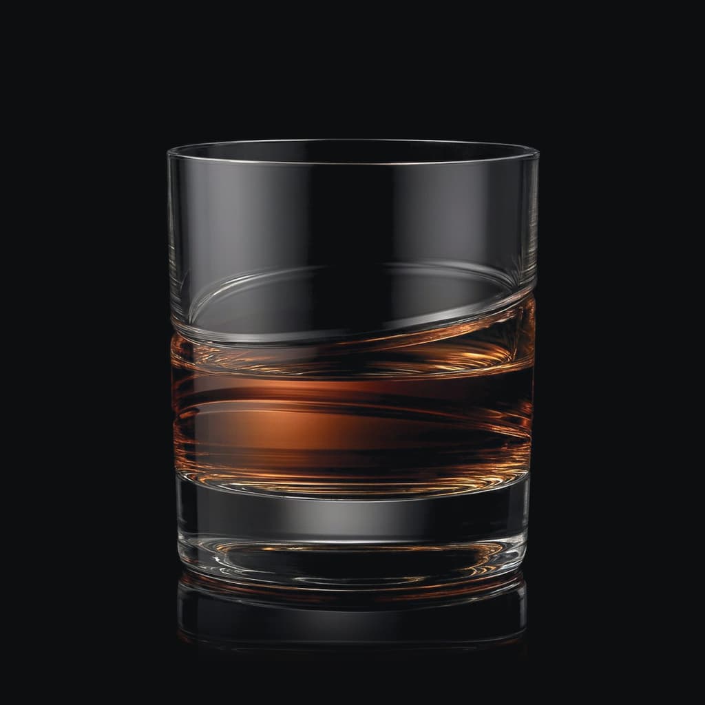 SHTOX Orbit tumbler with whisky, on black